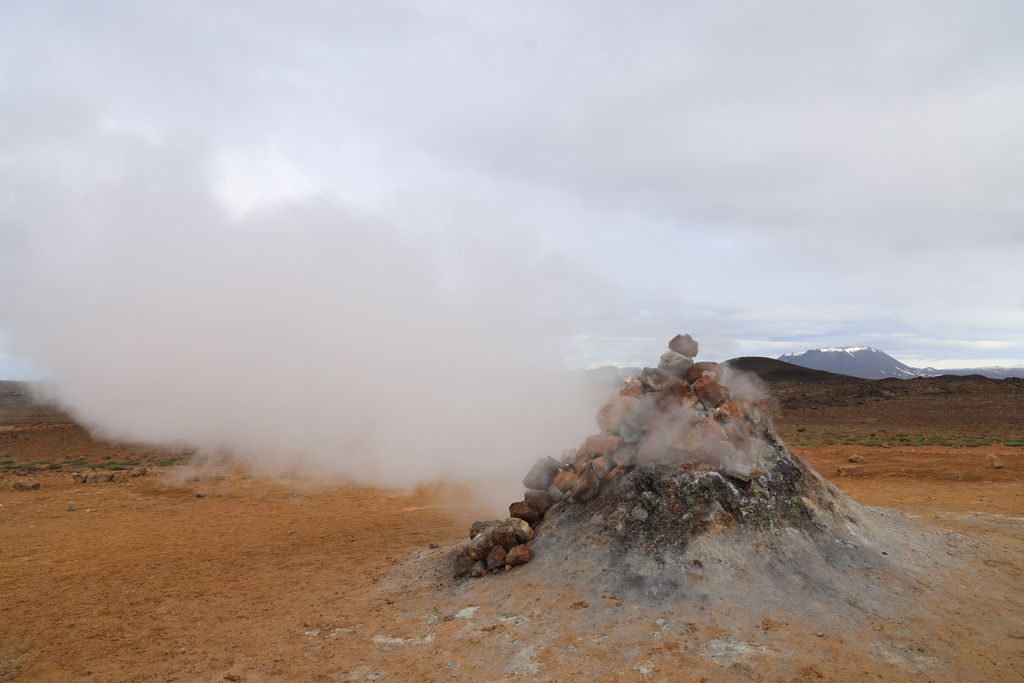 Chimenea en Myvatn