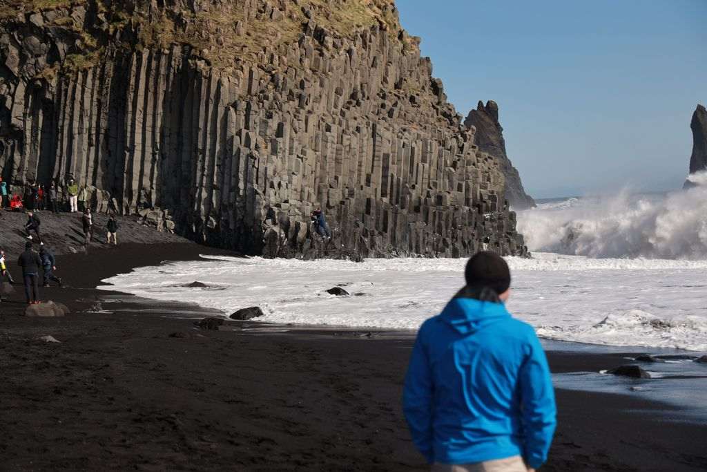 Playa de arena negra Reynisfjara