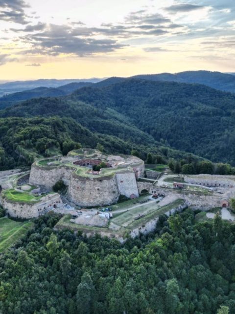 Fortaleza de Srebrna Gora en Polonia