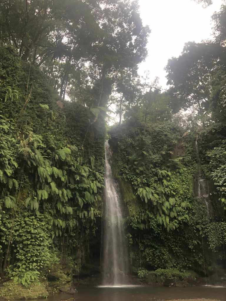 Cascada 4 en el tour de cascadas de Benang Stokel