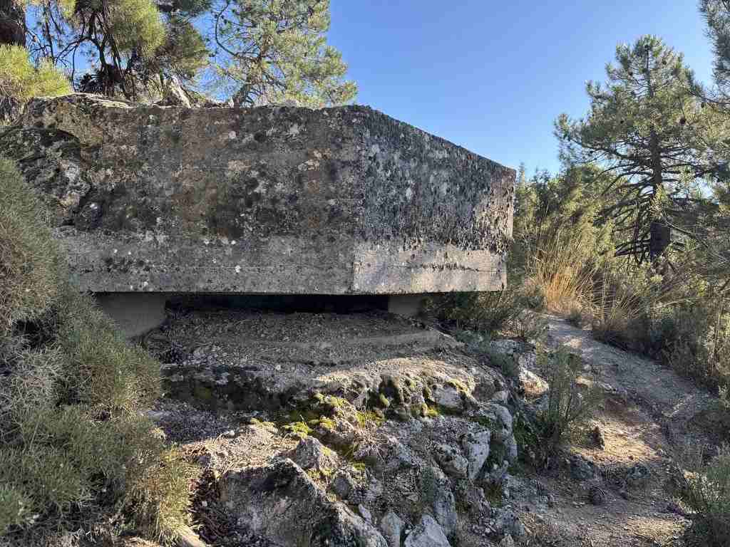 Nido de ametralladora en la Trinchera Llano del Fraile