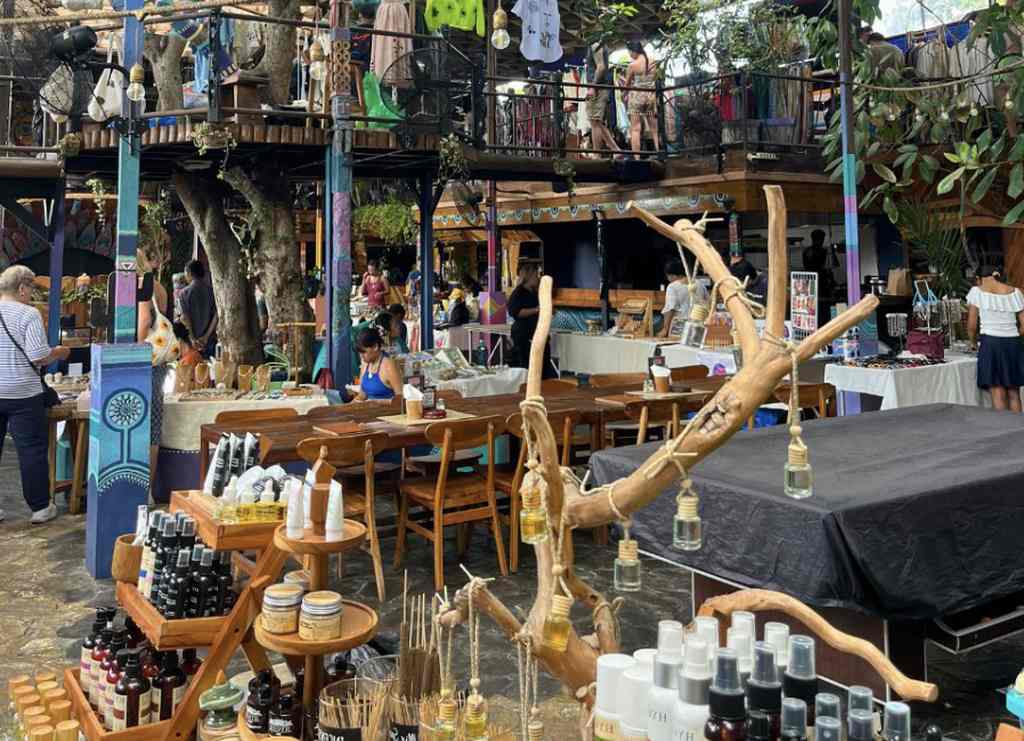 Mercadillo de los domingos en Hatch en Uluwatu