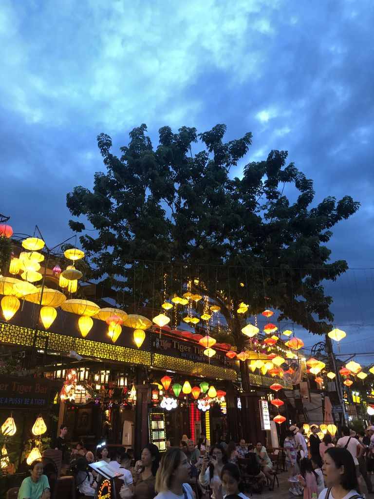 Luces en Hoi An