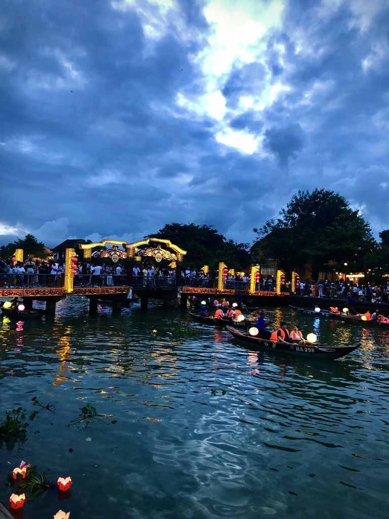 Puente en Hoi An