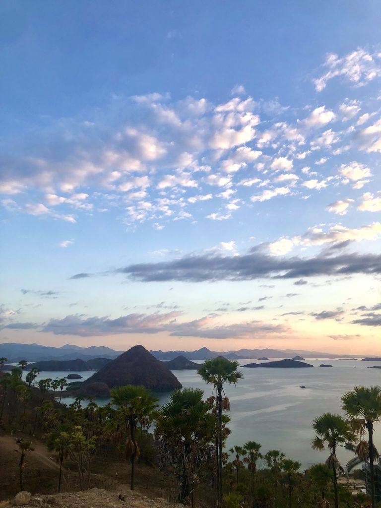 Atardecer desde Labuan Bajo