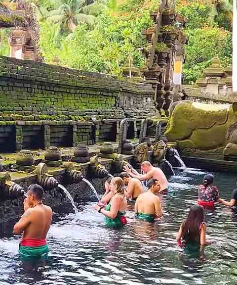 Templo de Tirta Empul
