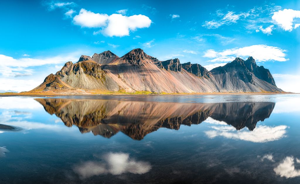 Montaña Vestrahorn en Islandia