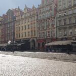 Pintorescas casas de colores en Wroclaw