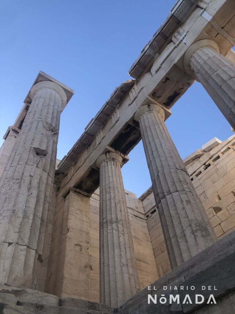 Columnas del Propileos