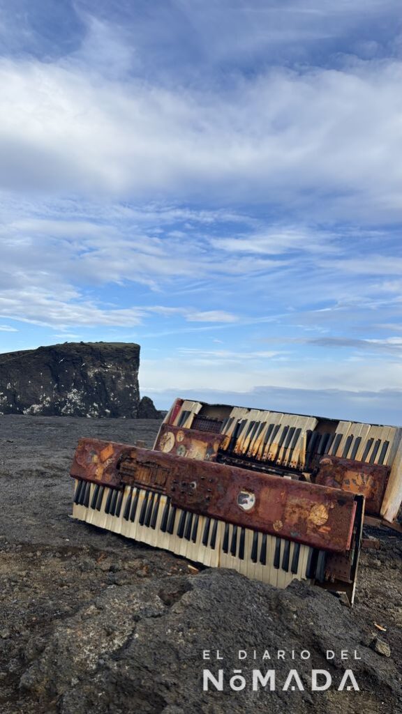 Piano de la canción Volcano Man en Valahnukamol